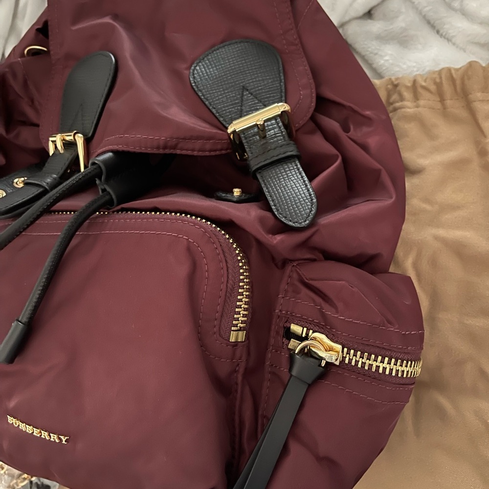 Burberry Bag Pack burgundy color mid size NWT 100% Authentic - Picture 3 of 11